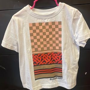Unisex burberry t-shirt